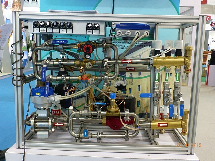 ůͨչ��(hu��)�DƬ����ůƷ�Ƶ�������˹