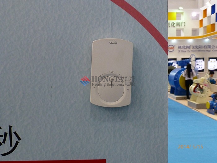 ůͨչ��(hu��)�DƬ����ůƷ�Ƶ�������˹