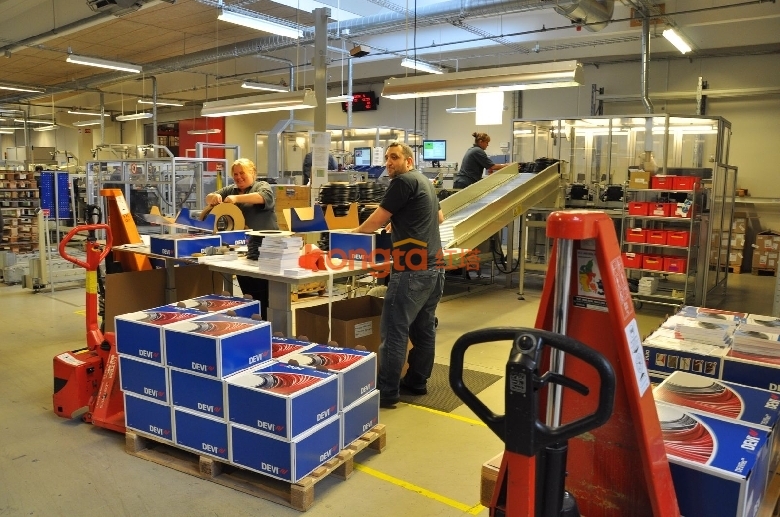 ����˹��ů���S